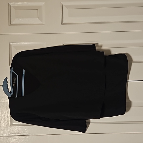 💖 $5 add to bundle DG2 two tier top💖 - Picture 1 of 5